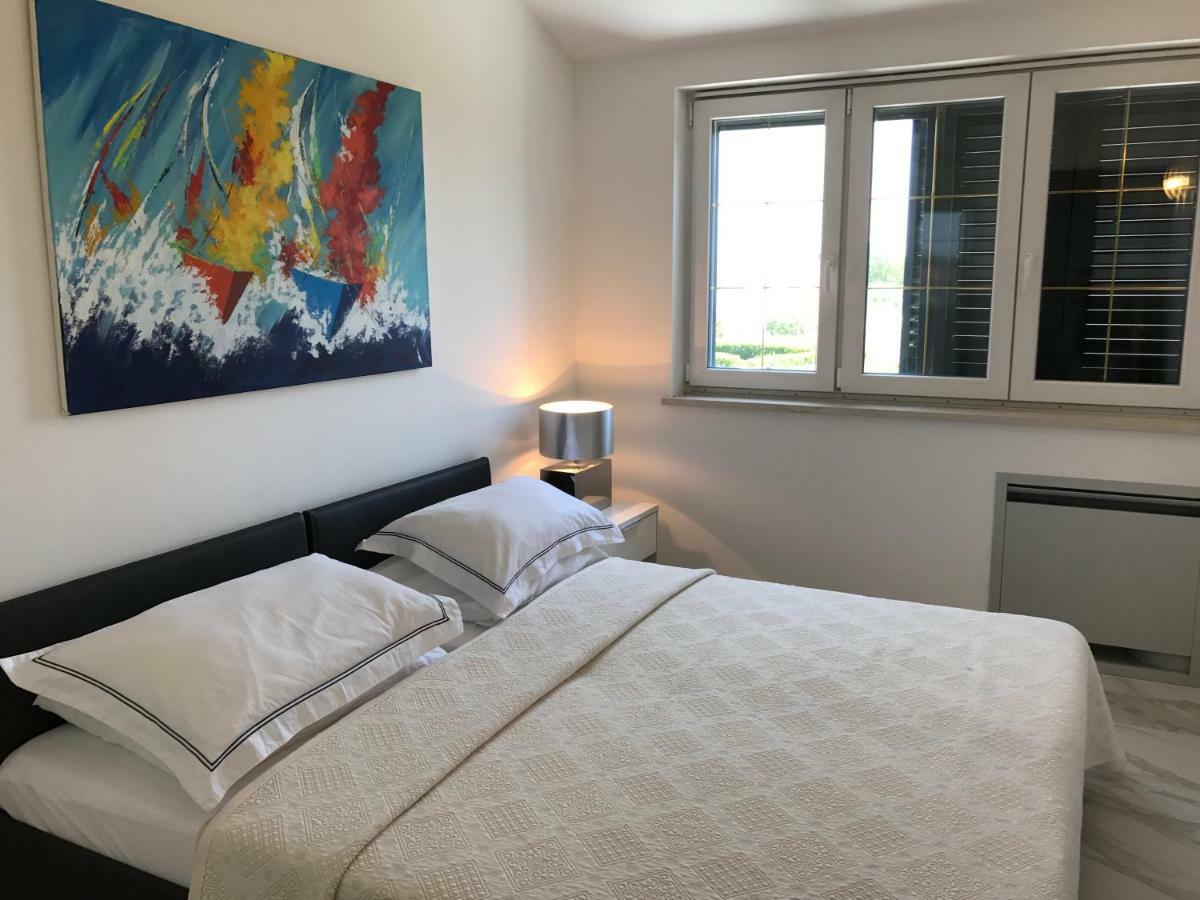 Apartments Victoria Privlaka Privlaka  Ngoại thất bức ảnh